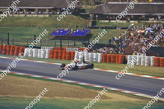 9 Michele Alboreto Footwork FA13 07715 (courtesy Roger Swan)  (6)