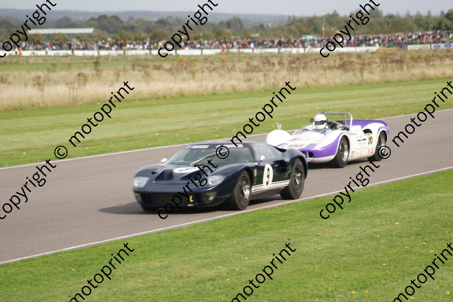 9 Joaquin Folch-Rusinol GT40 96 Andrew Beaumont MCLaren Chev M1B race (26)