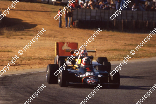 Apr 1 Graham Duxbury March 822, 10 Ian Scheckter March 832  (courtesy Roger Swan)