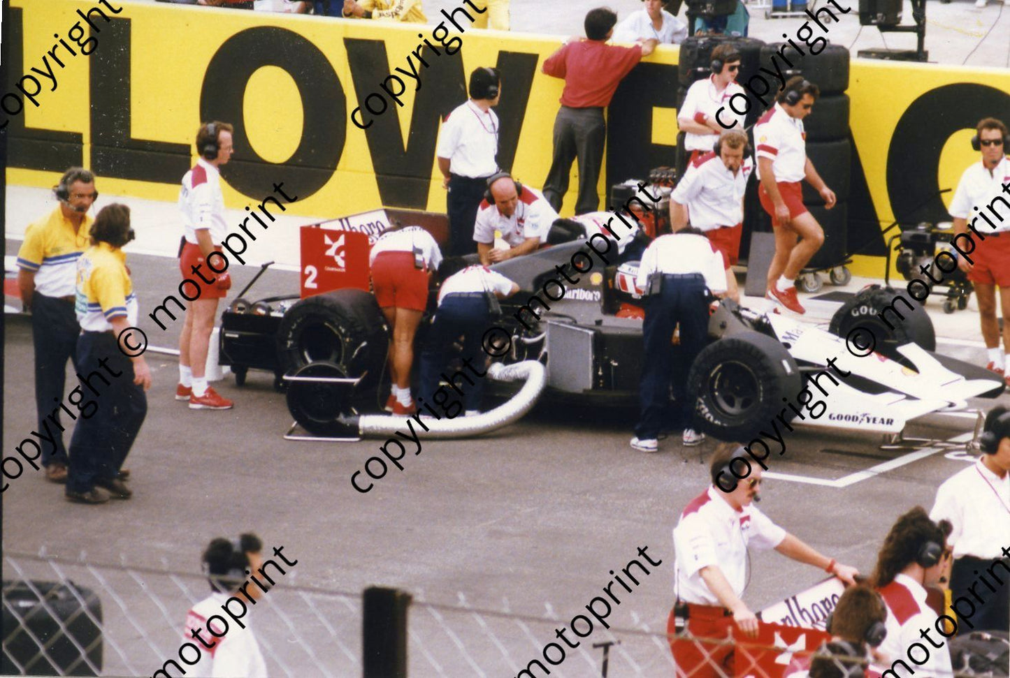 Berger McLaren MP4 6b 3rd on grid