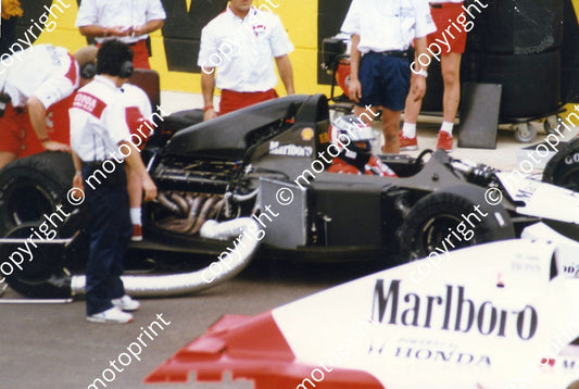 Berger on grid McLaren MP4 6b