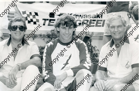 Brett Redman centre and Jim Redman right 351
