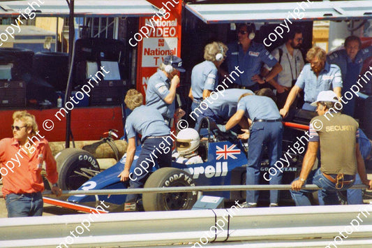 Brundle Tyrrell 012