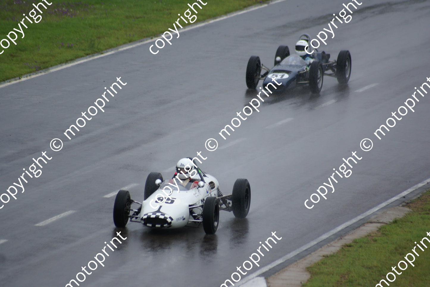 Chisholm Gemini Mk3a, Drake Elva 30-1 DSC05377