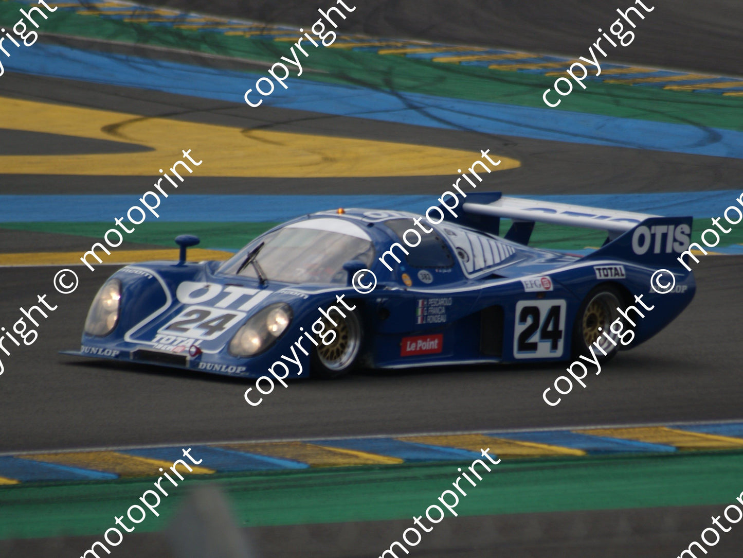 GP C 24 1982 Rondeau M382 Mr John of B race (2)