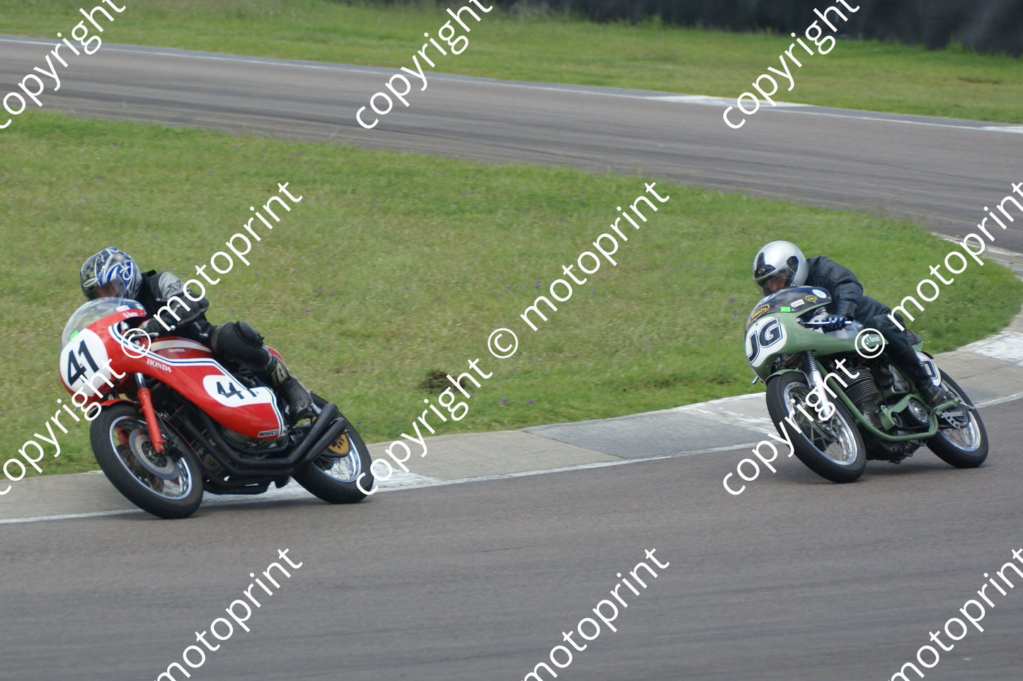 Guthrie following #41 Hunter Honda DSC06379