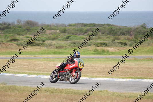 Jones DSC01425