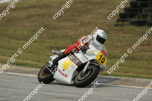 MC 10 Grant Suzuki RG500 21 Jan Aldo Scrib  (198)