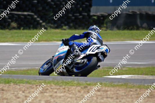 MC 10 Suzuki GSXR-R 750 Tony Salt DSC02424