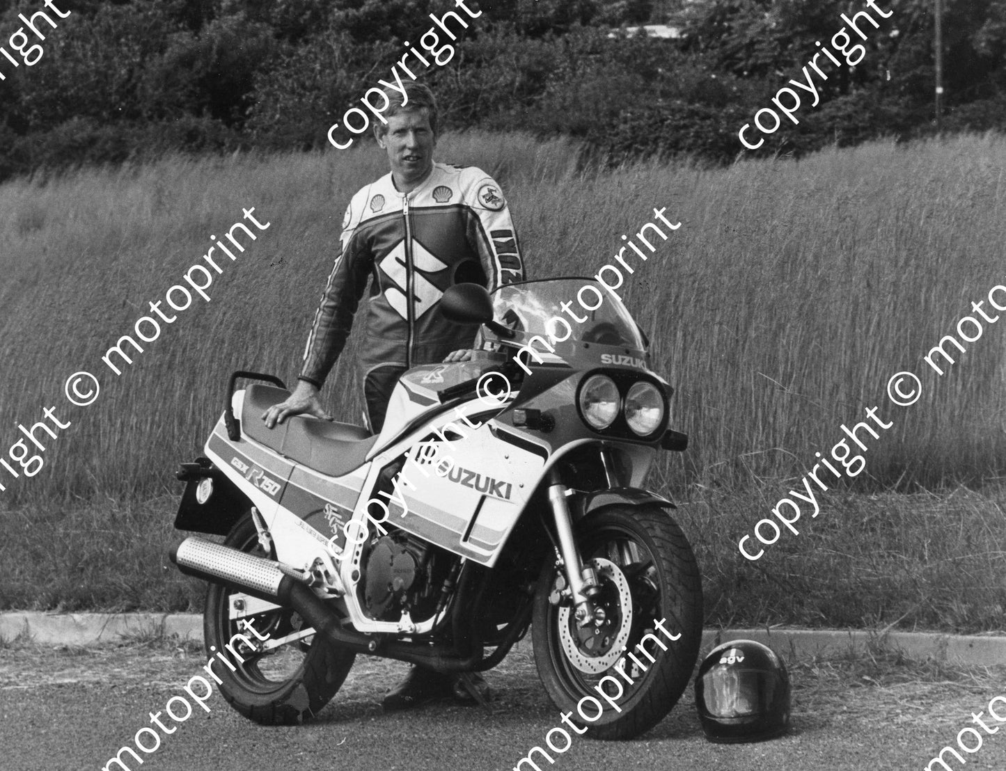 MC 1985 D Hiscock Suzuki 750R 142