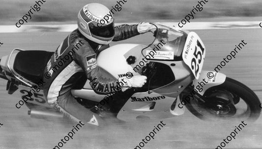MC 1986 D_ Assonville Marlboro Yamaha 400 class 068