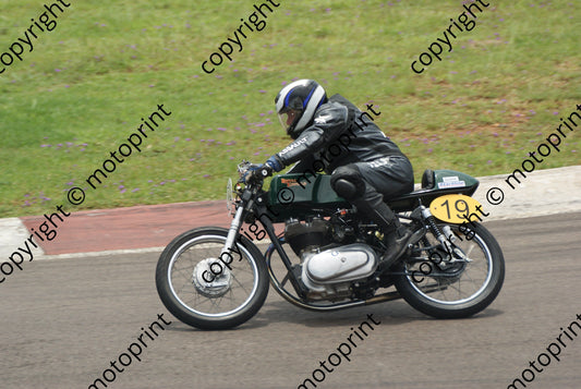 MC 19 De Beer Royal Enfield29 Jan Zwartkops  (89)