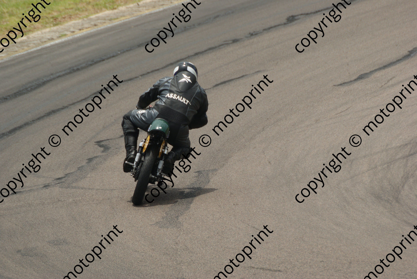 MC 19 De Beer Royal Enfield 29 Jan Zwartkops  (99)