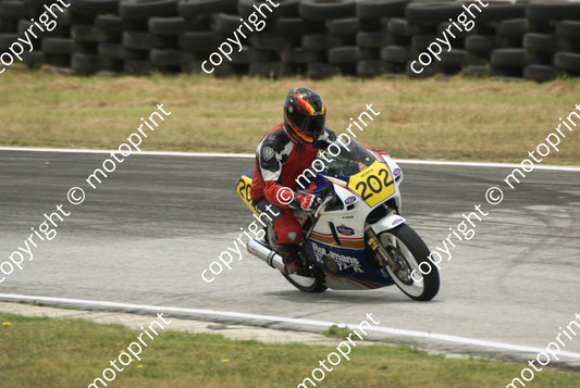 MC 202 Tiffany Honda VFR400 21 Jan Aldo Scrib  (181)