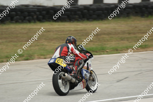 MC 202 Tiffany Honda VFR400 21 Jan Aldo Scrib  (204)