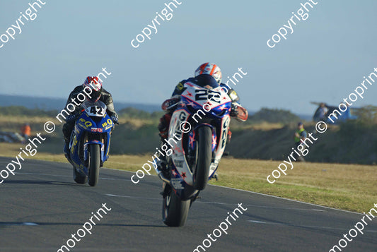 MC 22 wheelie 42 DSC08386