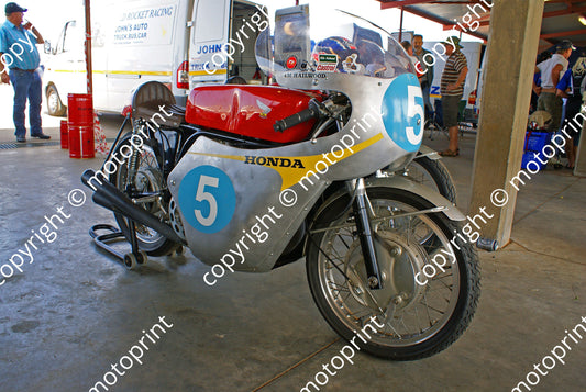 MC 5 Honda DSC02378