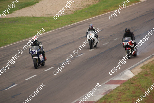 MC 91 McAdam snr Suzuki lock up rear wheel 29 Jan Zwartkops  (146)