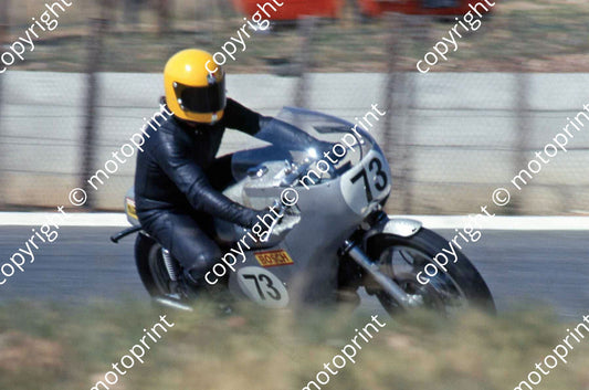 MC Errol James Ducati Leeukop