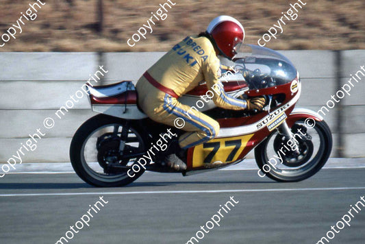 MC Les van Breda Suzuki