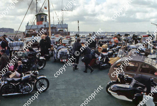 MC Loading ferry