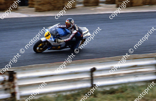 MC Sheene Suzuki Clubhouse 1
