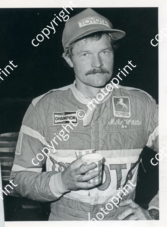 Mike White (2)