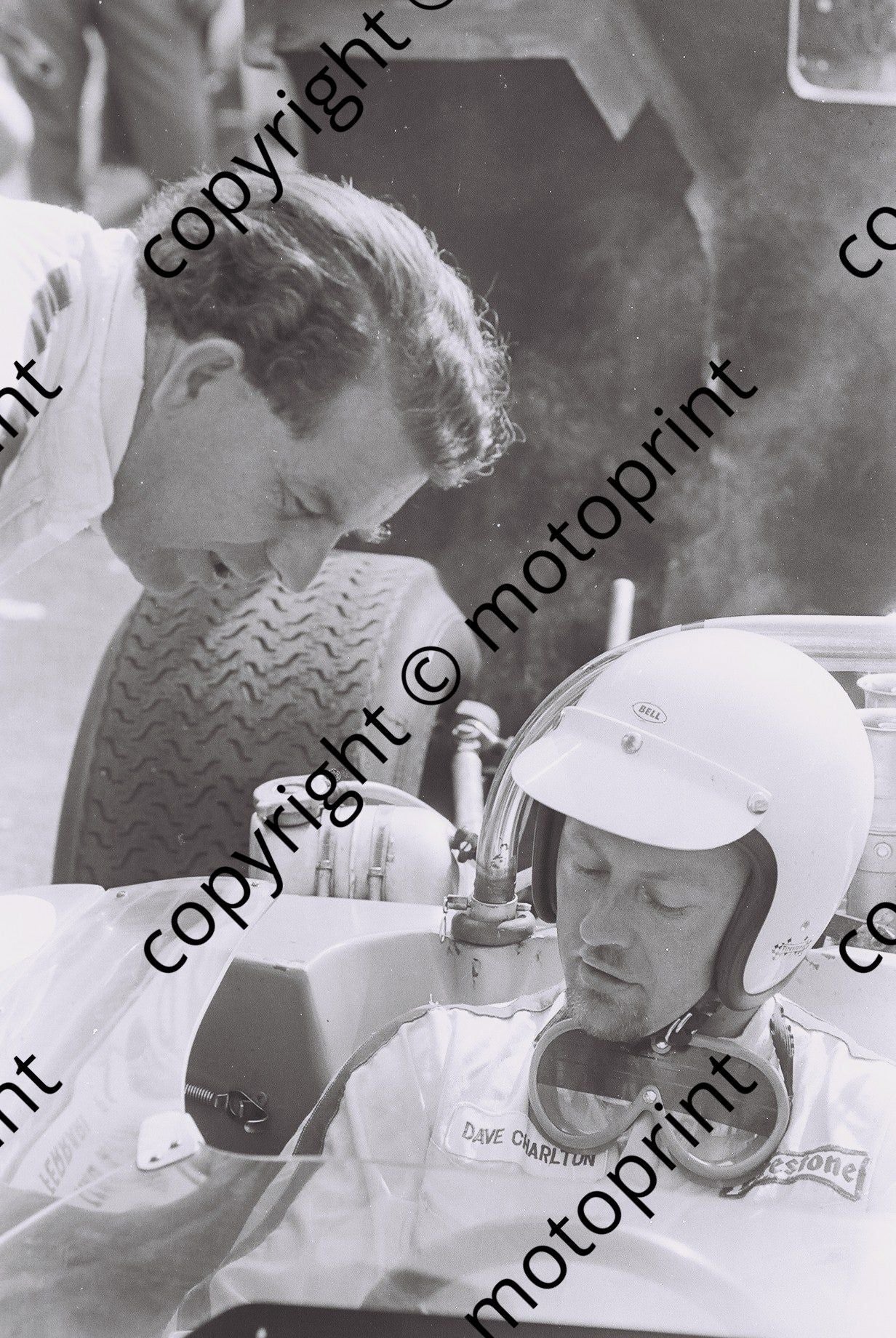 P 1967 9 hr Pierpoint, Charlton in Lola  (169)