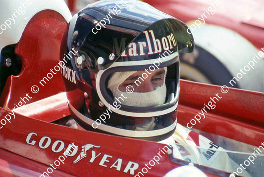 P Ickx Ferrari 312B2 ready to go