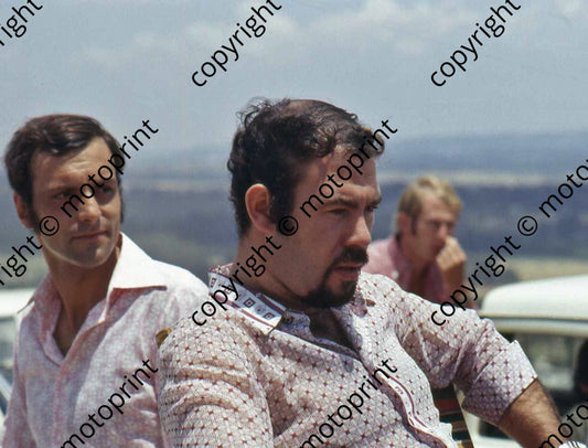 P Rudi Lins, Willie Kauhsen at ease