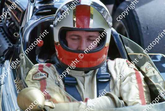 P Walker squeeze in Lotus 72