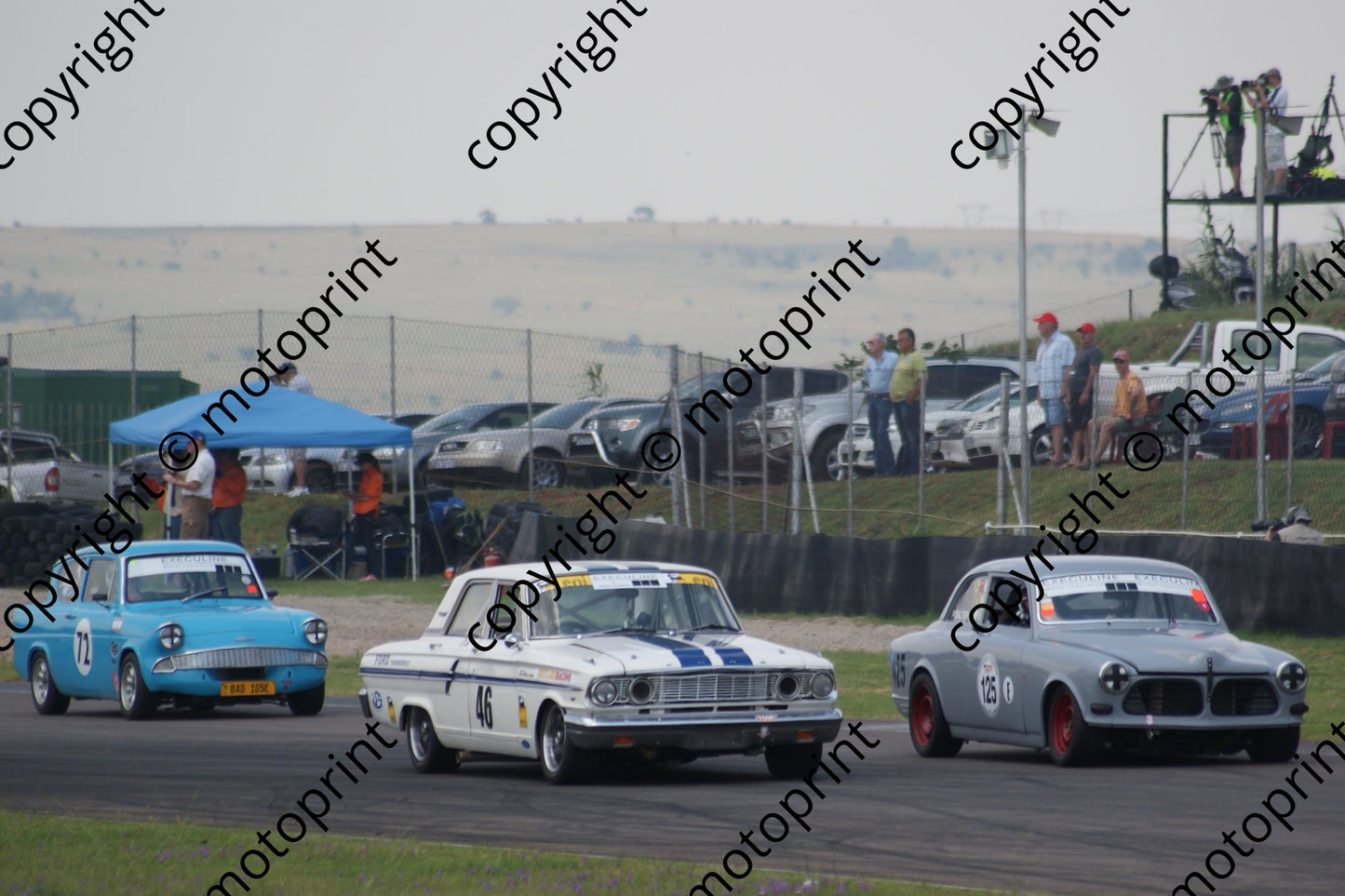 SL 125 Poulter 46 Hinkley 72 Bhana 28 Jan Z'kops   (23)