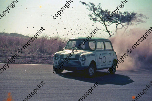 SL 1969 (thanks Colin Camp) Clyde Alborough Mini part 1