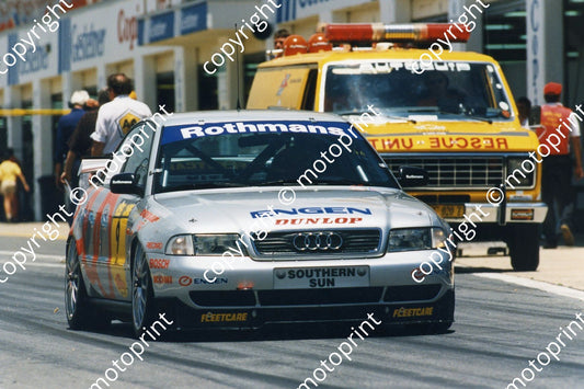 SL 1995 Kyalami Biela #9 Audi 107