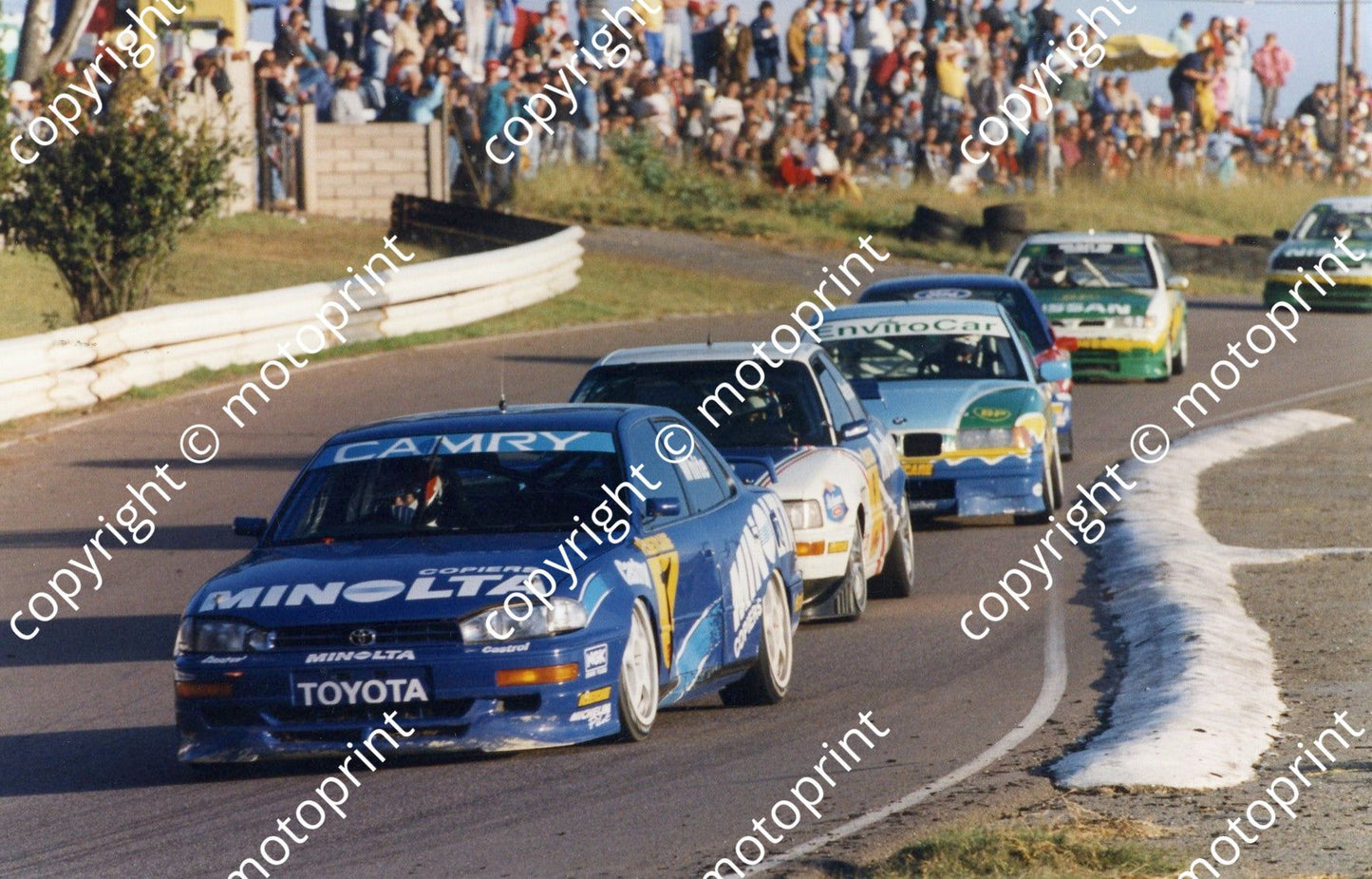 SL 1995 White Toyota and pack 113