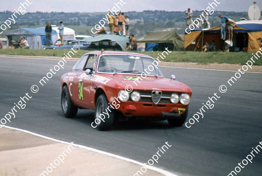 SL Alfa GTV Superformance Van Rooyen and Charlton