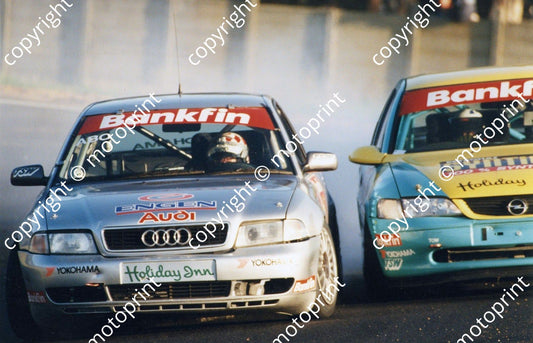 SL Bankfin 1999 Aberdein Audi A4 Opel Vectra close 378