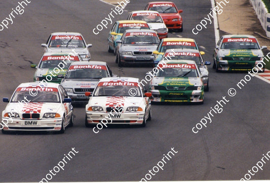 SL Bankfin 1999 Kyalami BMWs lead into 1st corner 392