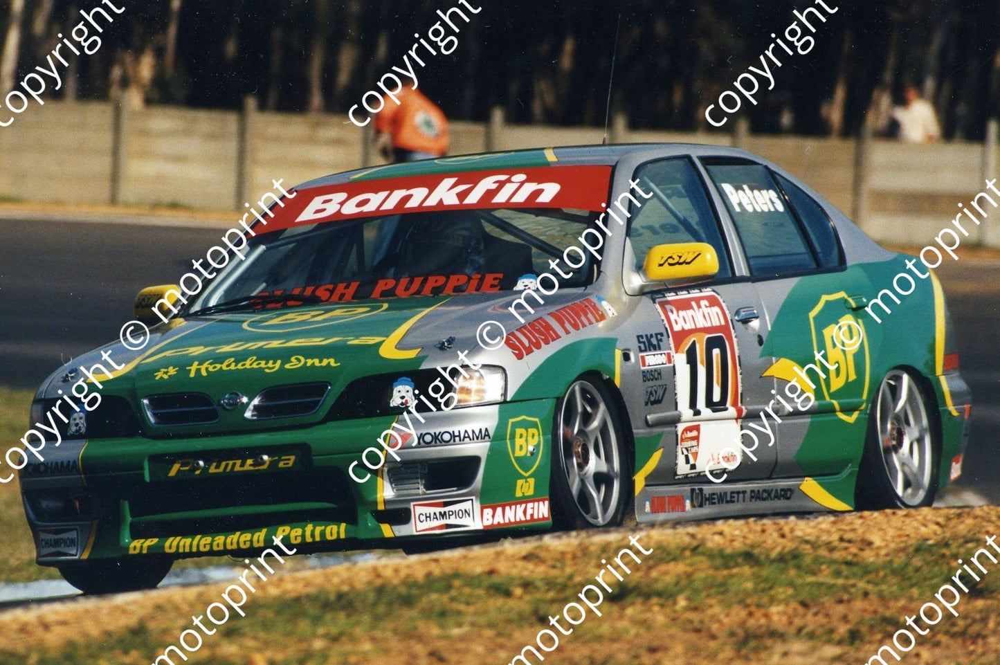 SL Bankfin 1999 M Peters Primera 240