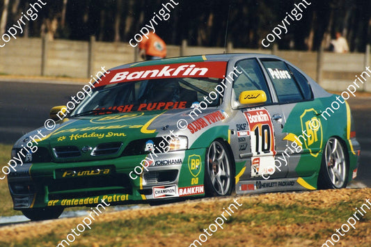 SL Bankfin 1999 M Peters Primera 240