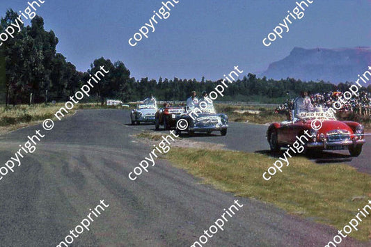 SL D Pearson drivers parade in MGAs 3 hr Intnl 18-11 painted
