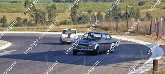 SL Escort Kenny Gray out of shape Leeukop