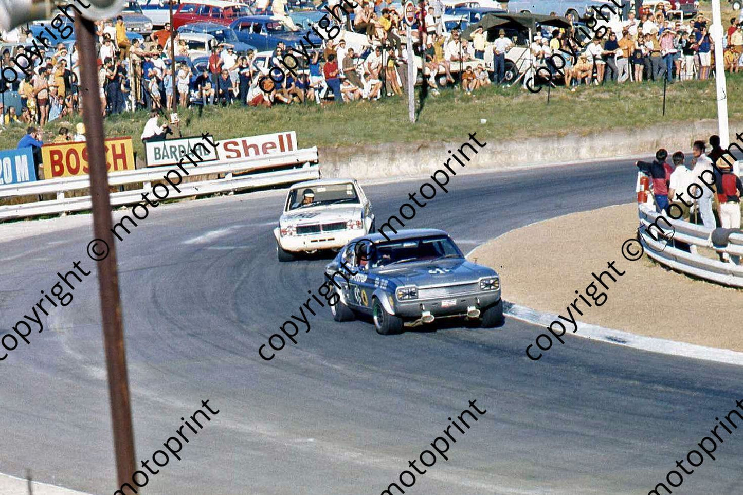 SL First lap Star prod Gough Capri V6, Swanepoel Cortina V6 Oct check