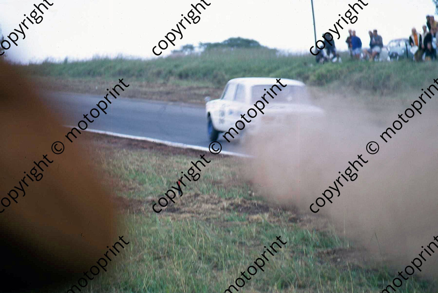 SL Martin Vorster Fiat 124 in dirt Easter