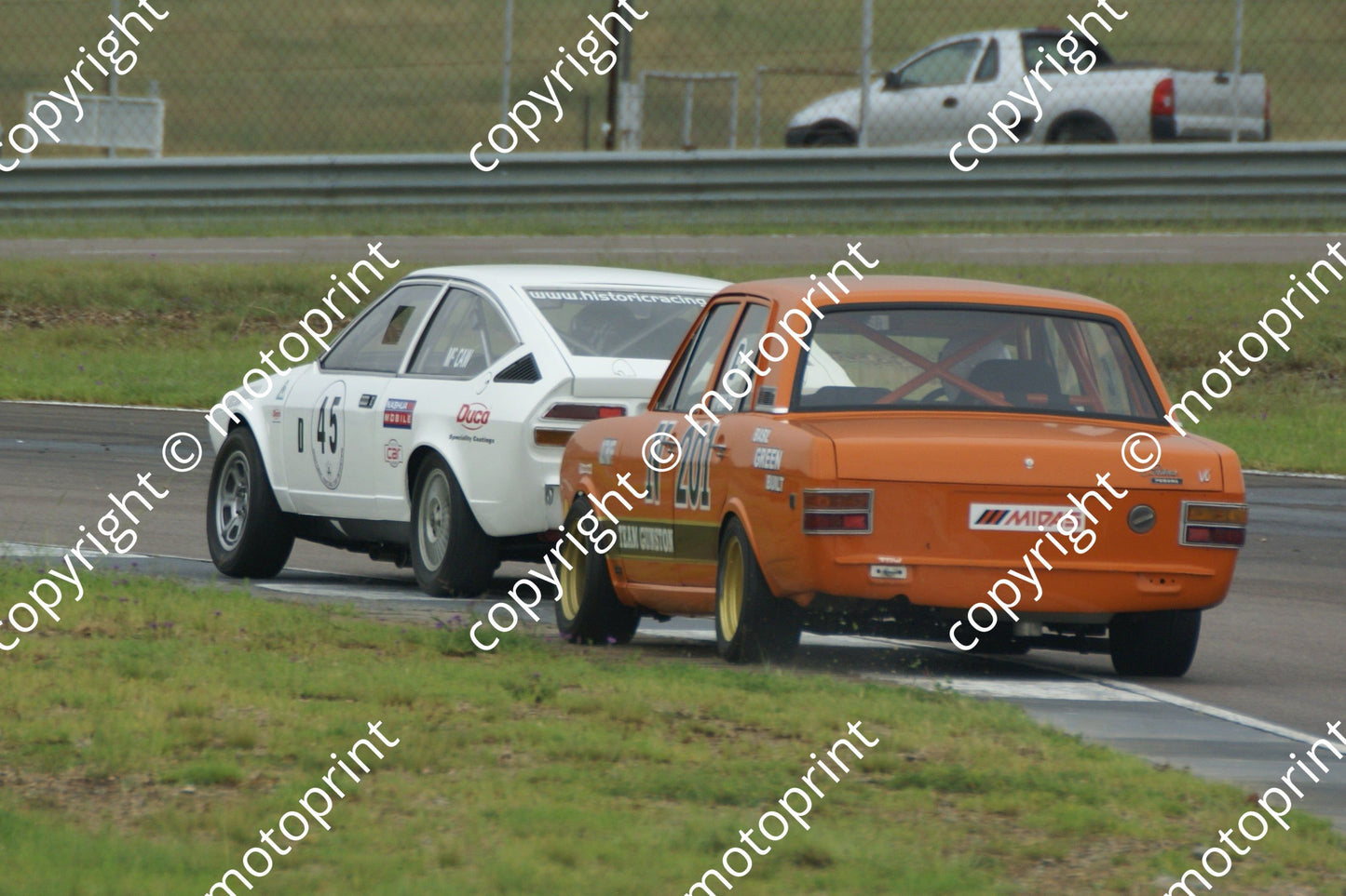 SL McCaw Alfa, Poulter Cortina 30-1 DSC05534
