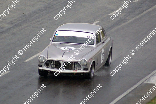 SL Poulter Volvo splashing DSC00234