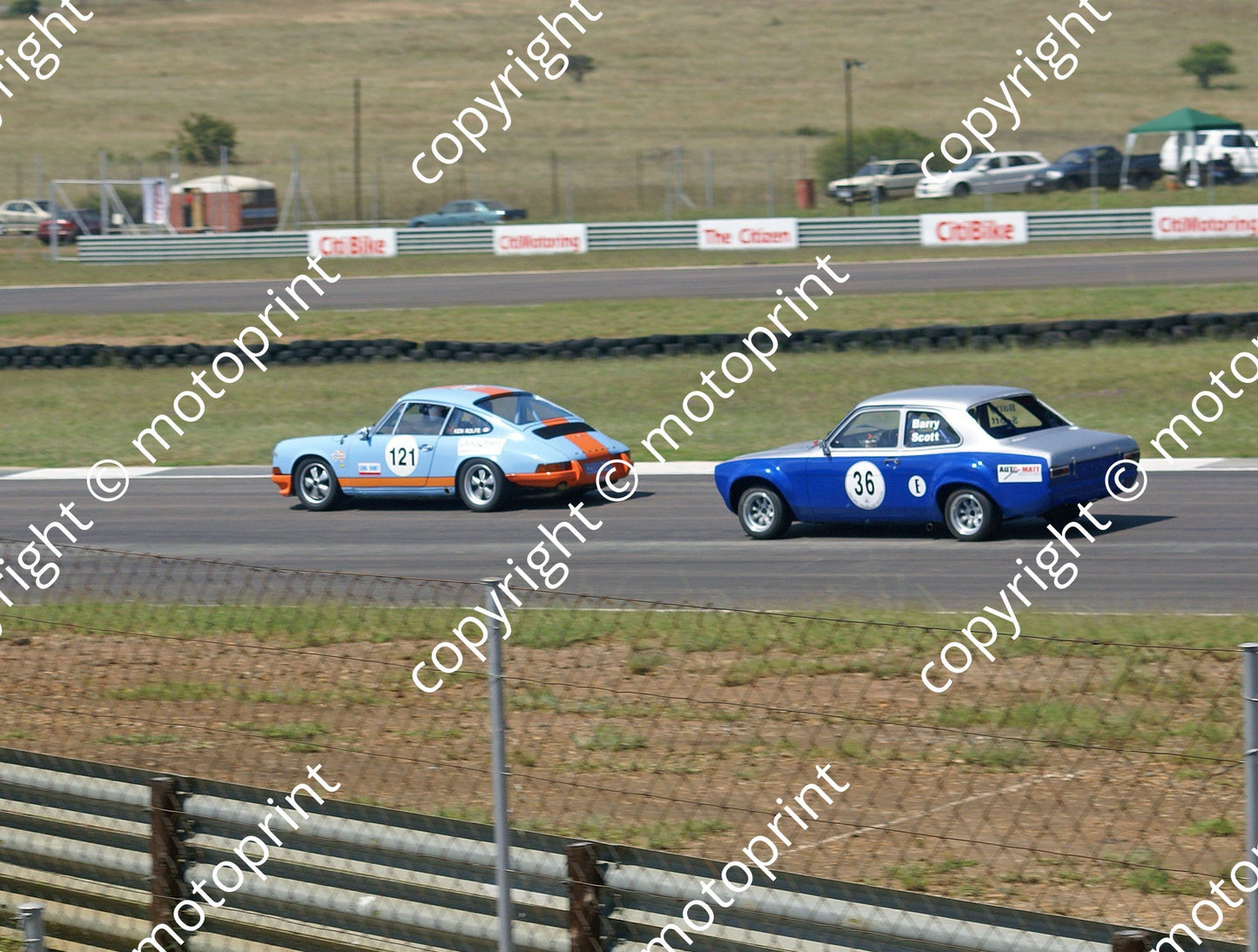 SL Rolfe Porsche 911; Scott Escort DSC00071