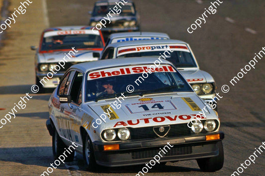 SL Speedocruise 2 hr H vd Linde G Santana Alfetta 2000GTV (permission Roger Swan)