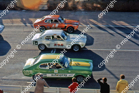 SL Start three Capris, V8s Olthoff, Van Rooyen, V6 Guy Tunmer