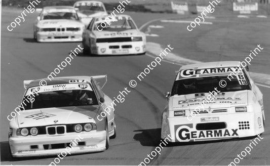 SL Wesbank mod 1991 Kyalami Joubert BMW535; Coetzee Skyline 018